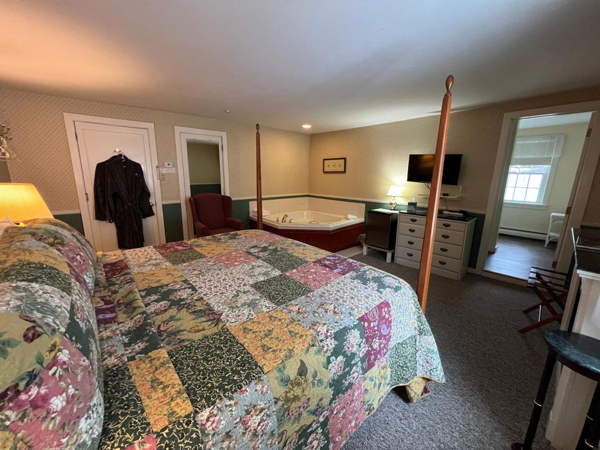 Echo Lake Inn (Adults Only) Plymouth Екстер'єр фото