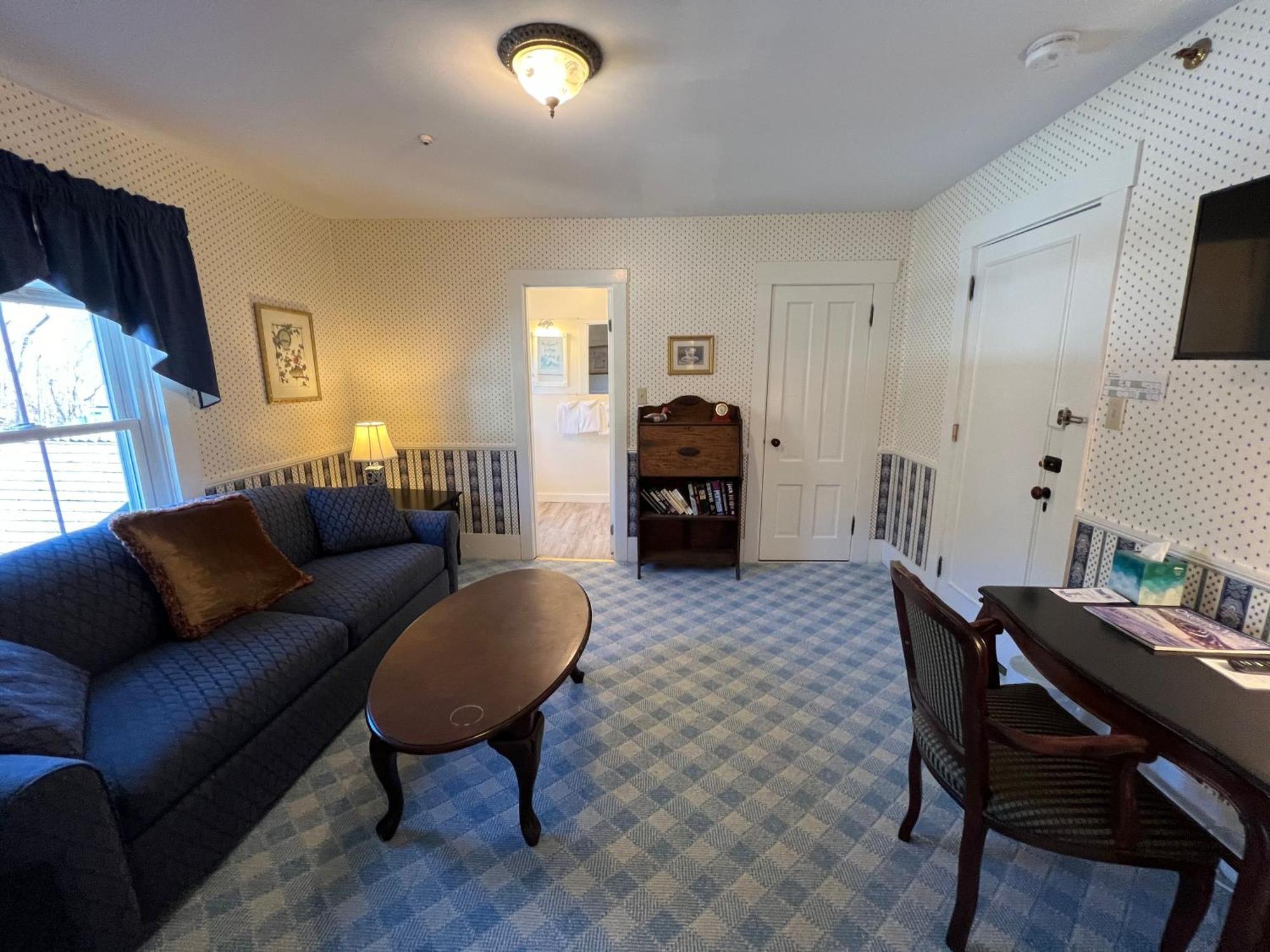 Echo Lake Inn (Adults Only) Plymouth Екстер'єр фото