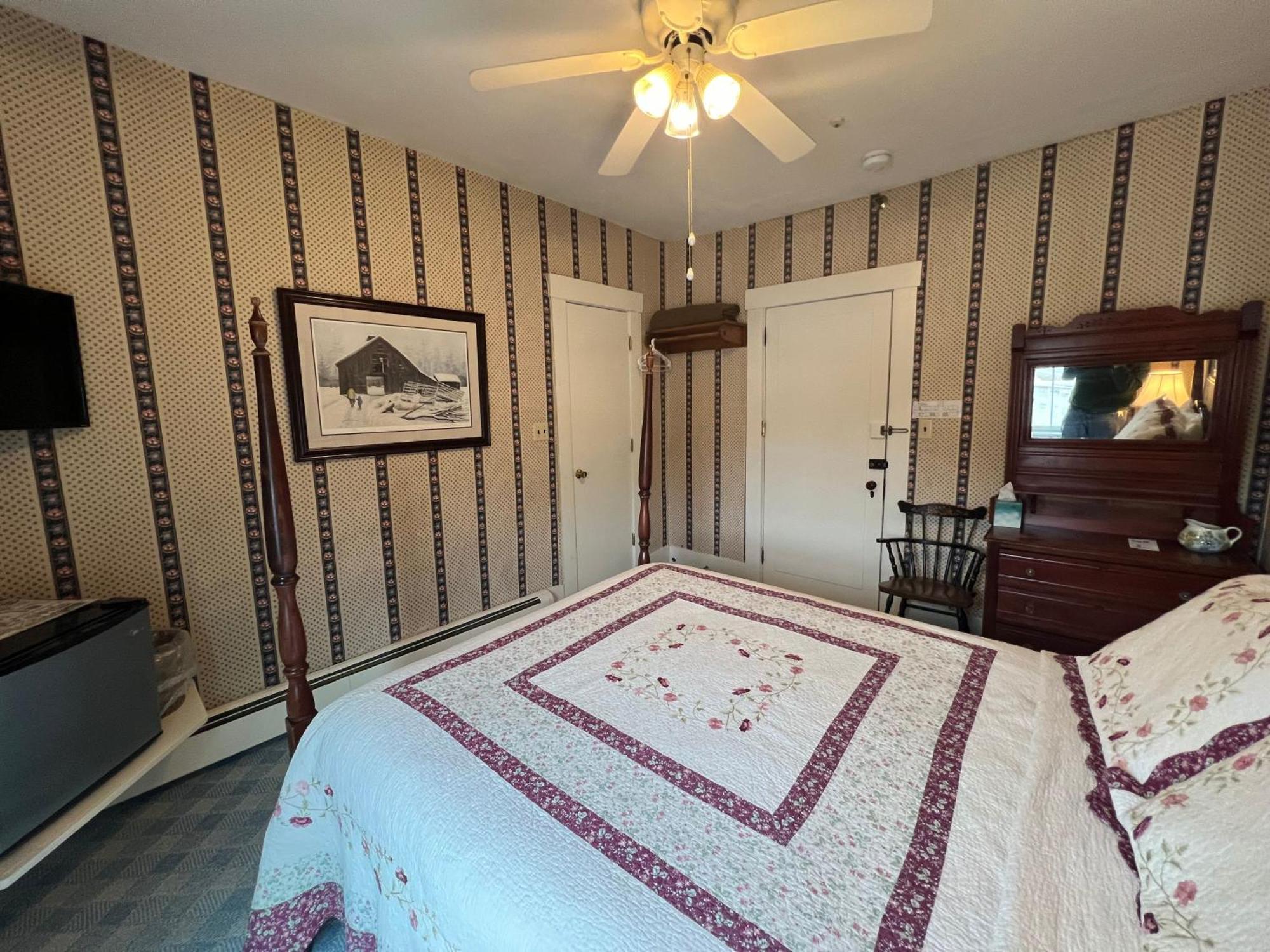 Echo Lake Inn (Adults Only) Plymouth Екстер'єр фото