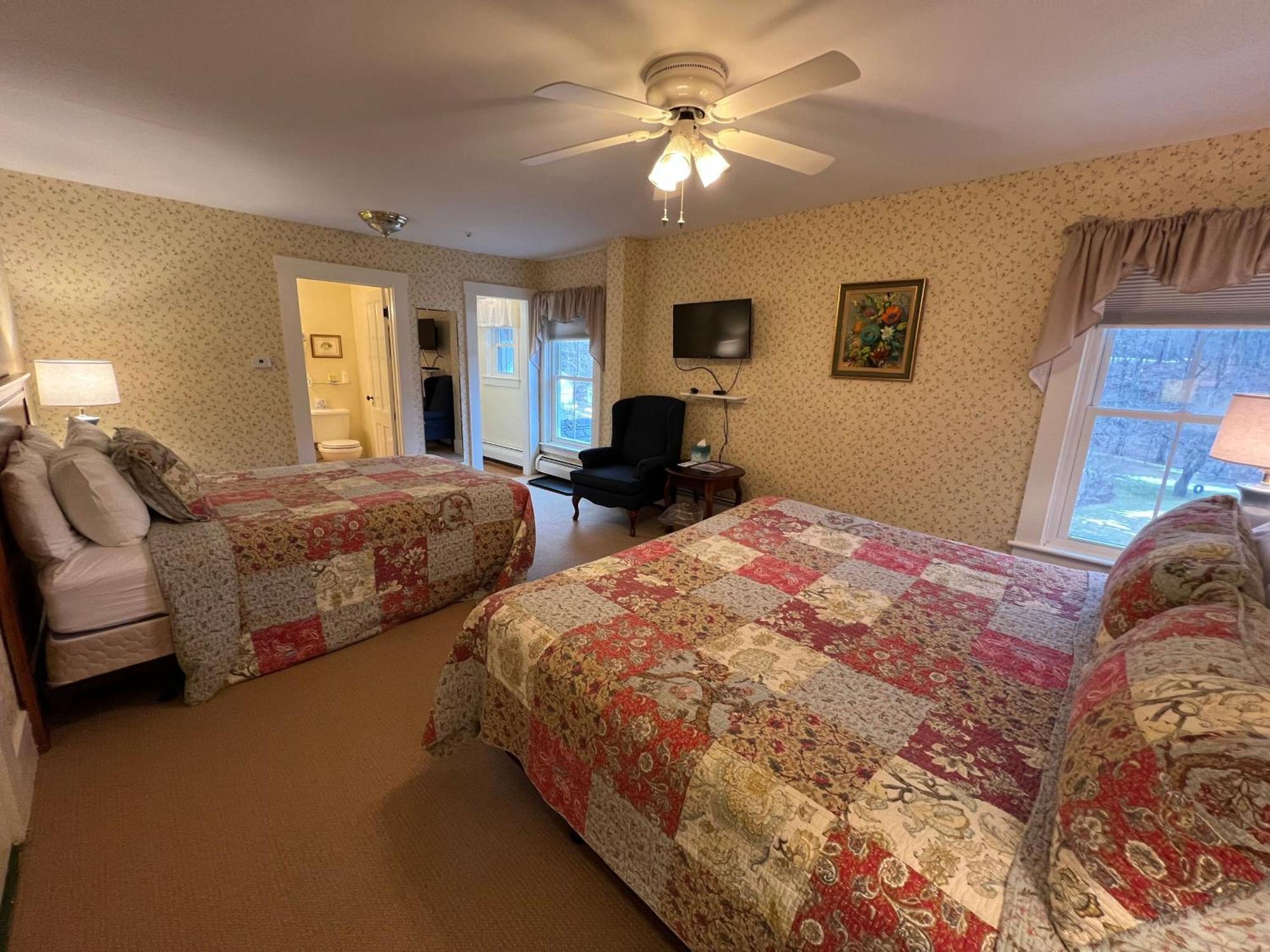 Echo Lake Inn (Adults Only) Plymouth Екстер'єр фото