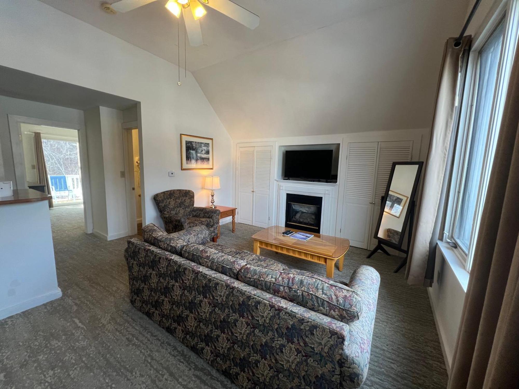 Echo Lake Inn (Adults Only) Plymouth Екстер'єр фото